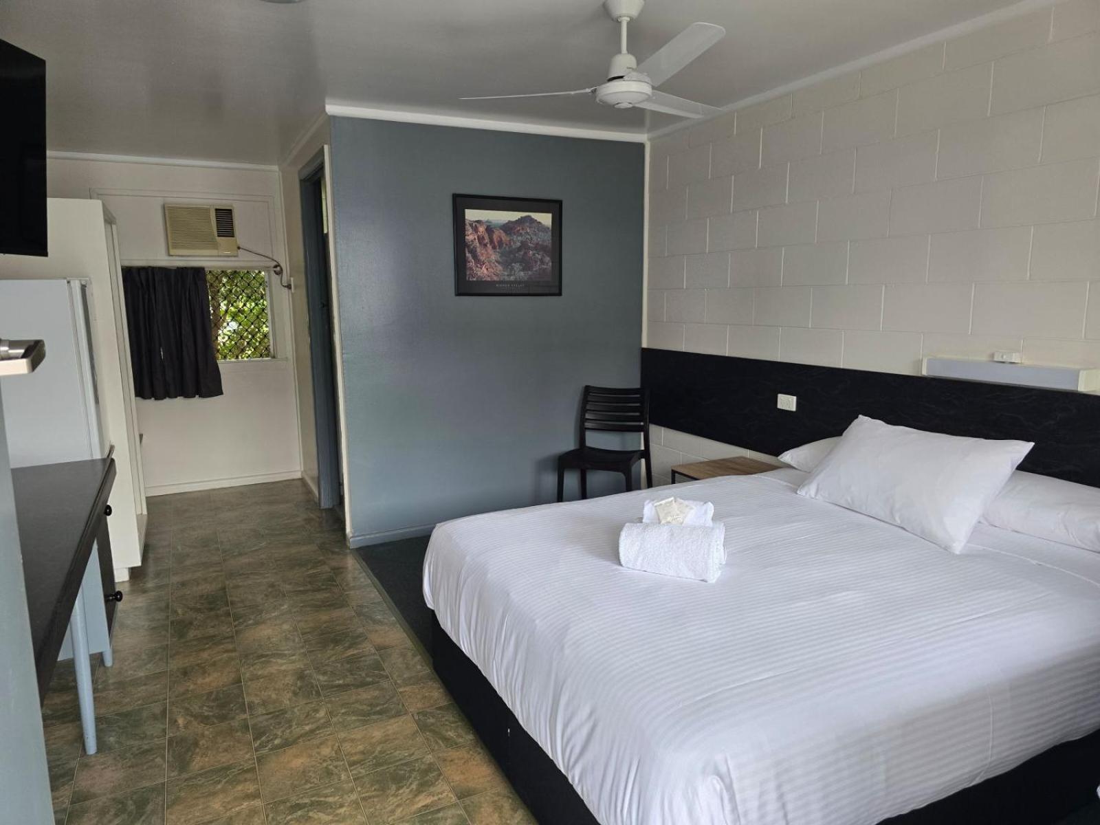 Kalka Palms Hotel Motel ロックハンプトン エクステリア 写真